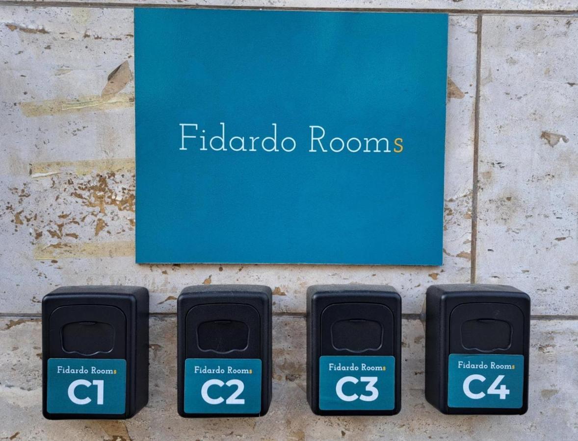 Fidardo Rooms 莫诺波利 外观 照片